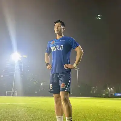 萧昊